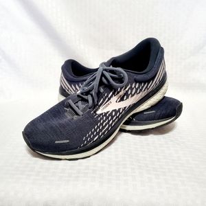 Brooks Ghost 13 Men's Running Shoe Size 12.